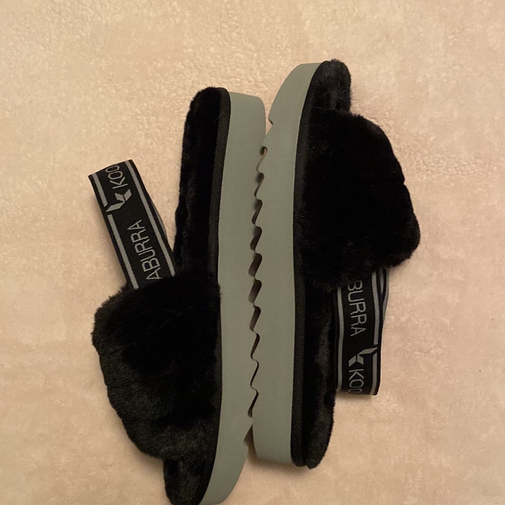 Euc Koolaburra By Ugg Slides - image 4